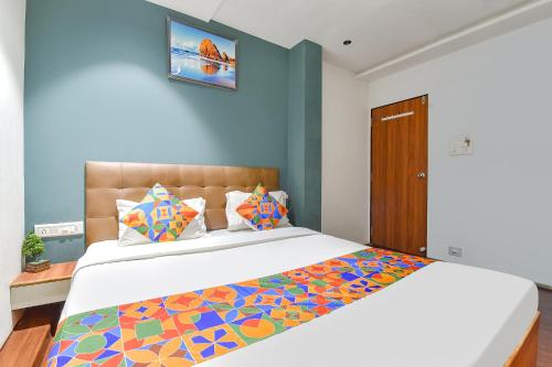 FabHotel Nidhivan