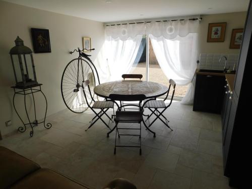 virtuve, Les Jarrieres in Dame-Marie-les-Bois