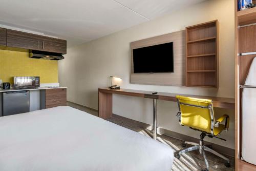 MainStay Suites Lexington I-75 - image 12