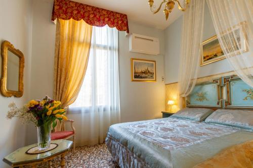 Art Dreams B&B - image 14