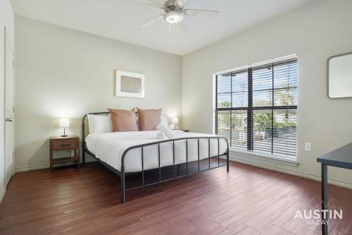 Fully Equipped w Stylish Design and Free Parking in Austin, USA