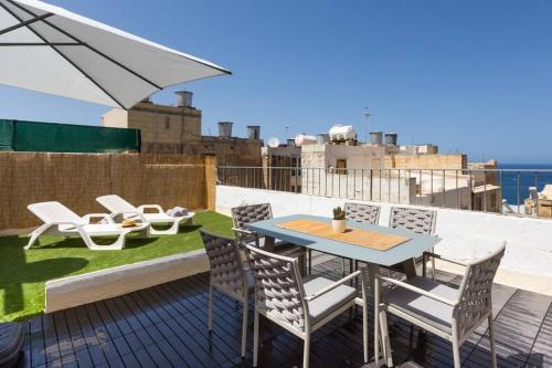 Townhouse with dreamy terrace, La Valletta (foto 5)