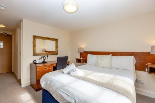 The Angel Hotel - main image