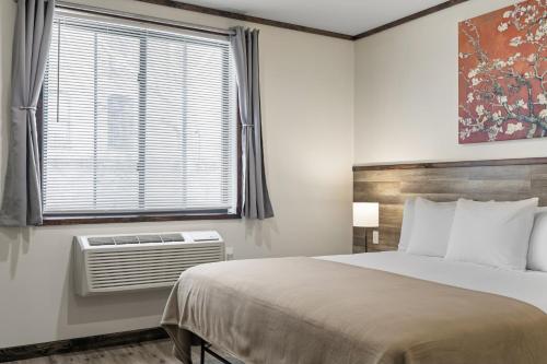 Highbridge Hotel in Bronx, USA
