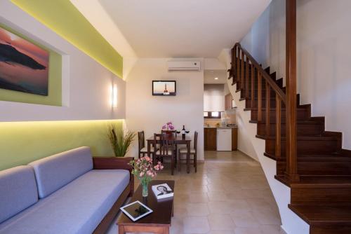 Oscar Suites & Village – Agia Marina, OK