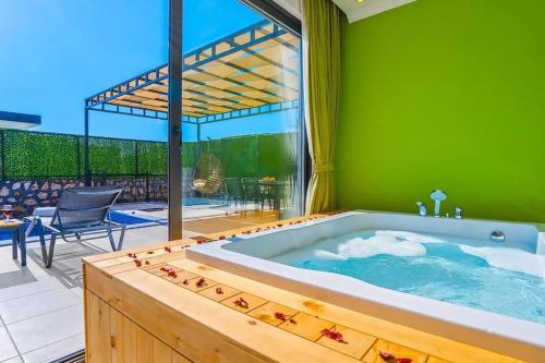 Villa Ortaç 1 Doğa İçerisinde korunaklı villa - image 11