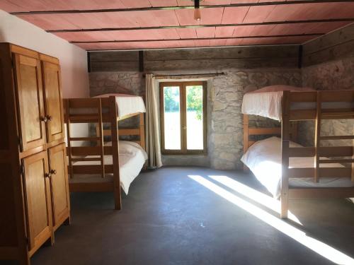 1 twin bed