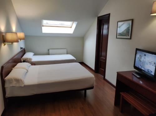 Hotel Compostela Vigo - image 3