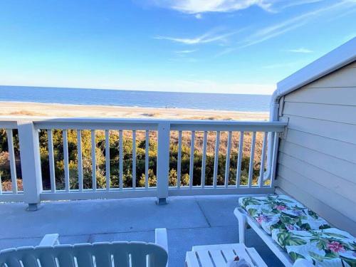 Beach Club Villa 29 - Oceanfront Walkout! End Unit! thumb 2