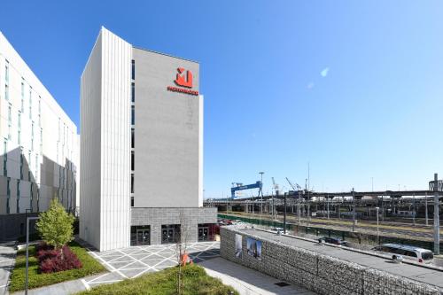 Entrance, MEININGER Venezia Mestre in Venice