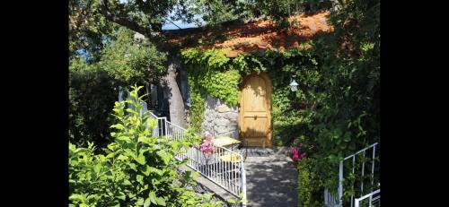 Villa Izzo - Spiaggia di San Montano