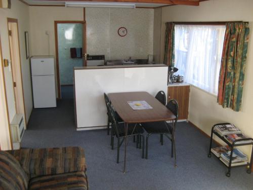 1 double bed, 3 twin beds