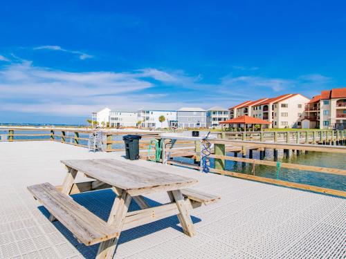 Sunset Harbor #2-204 - Latitude Adjustment, Navarre (foto 10)