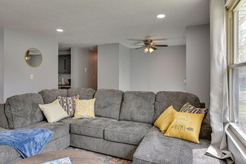 Louisville Home with Fenced Yard 10 Mi to Downtown! in Louisville, USA