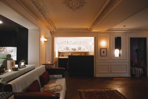 Hotel Les Bains Paris - image 2