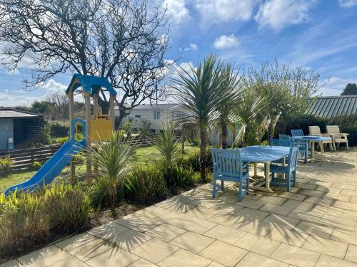 บริการและสิ่งอำนวยความสะดวก, Roselands caravan park, Nr Lands End, Cornwall in เซนต์ จัสต์