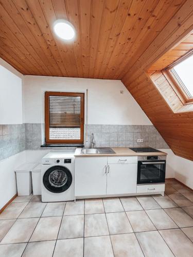 Apartment - Split Level