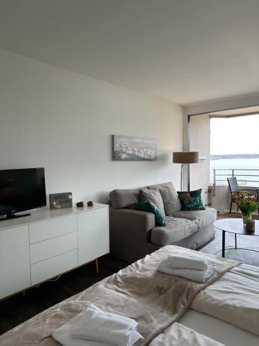 Weitblick - mit Strandkorb, mehr Meer geht nicht, Glücksburg (Foto 7)