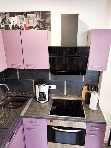 Bungalow Alex 849m von Fabrikstraße entfernt