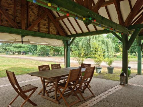 L'Aupinouse Chambre double Giroflée avec salle de bain privative