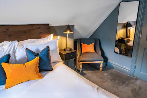 3 bedrooms, 4 beds