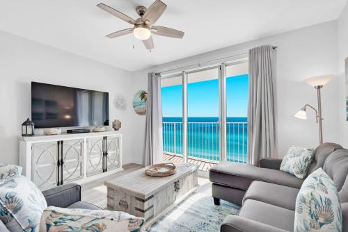 Majestic Sun 304B, Destin