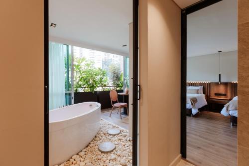 448542968 1616 Hotel