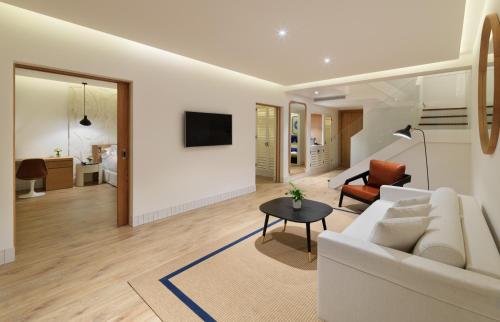 H10 Atlantic Sunset - image 10