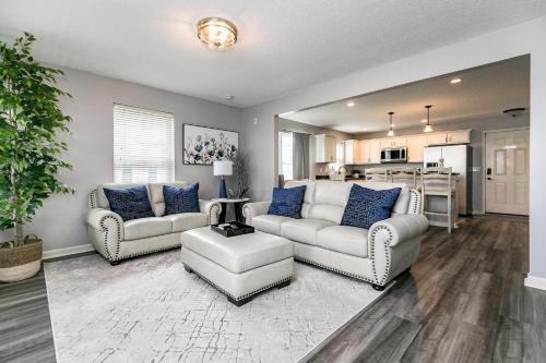 Cozy Modern Newbo Area Home in Cedar Rapids, USA