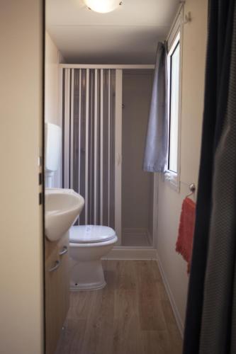 2 bedrooms, 3 beds