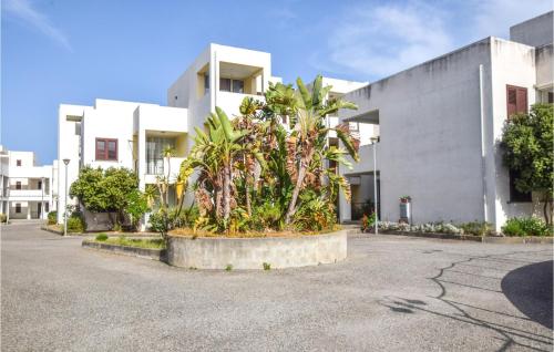  Stunning apartment in Isca Marina with 1 Bedrooms in Badolato