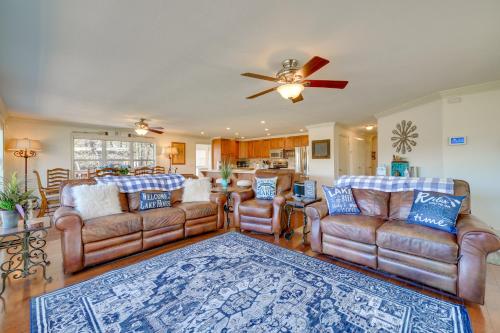 . Spacious Vacation Rental Home on Eufaula Lake!