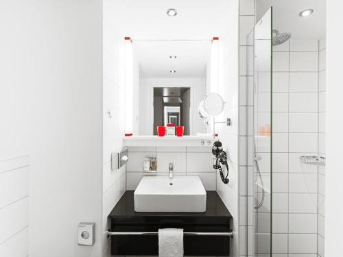 DORMERO Hotel Frankfurt - main image
