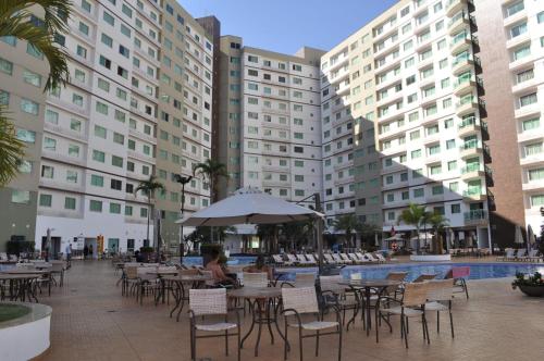 Caldas Novas RIVIERA PARK - APT particular - 1 quarto com cama de casal, sala com sofa cama e copa - até 4 pessoas - Adm APCLUBE CALDAS