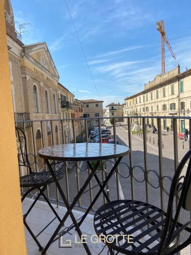 Affittacamere Le Grotte - Le Grotte Rooms & Apartments