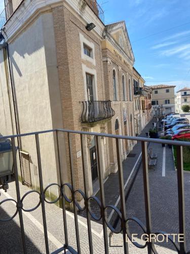 Affittacamere Le Grotte - Le Grotte Rooms & Apartments