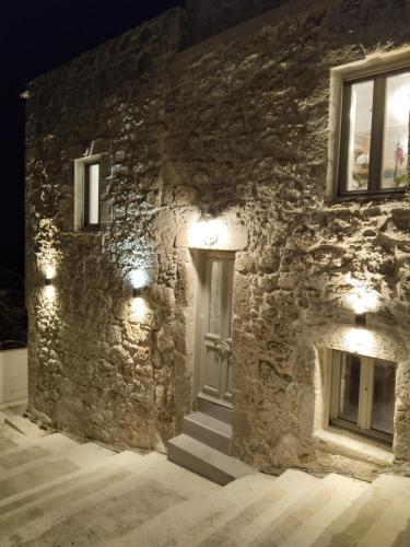 Exterior view, Oniropagida Nisyros apartment #1 in Emporios (Dodecanese)