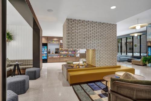 大堂, 明尼阿波利斯英迪格酒店-市中心-洲際酒店集團旗下 (Hotel Indigo Minneapolis Downtown By IHG) in 明尼阿波利斯市中心
