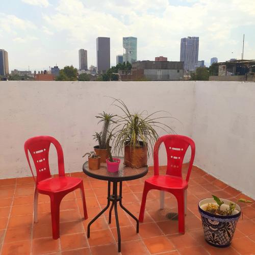 Rooftop Paradise Central Location, Scenic Views