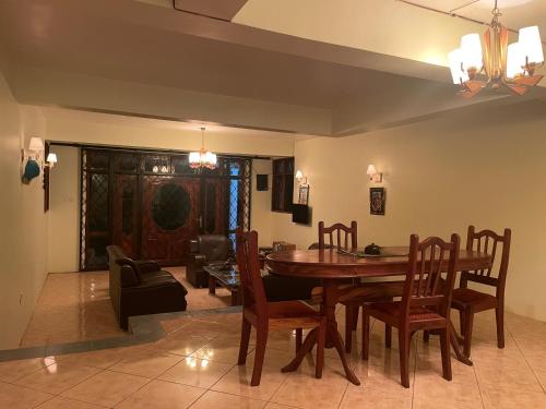 Joe & El Heritage Villa in มารังกู