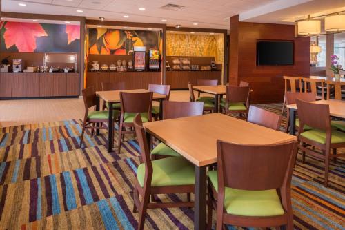 Fairfield Inn & Suites by Marriott Huntington