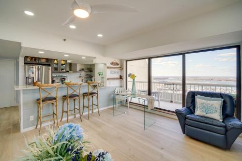 Atlantic City Condo with Community Pool! in Atlantic City, USA