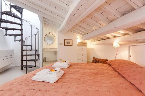 Rome as you feel - Baullari with terrace - image 11