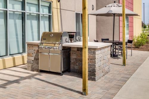 TownePlace Suites by Marriott Chicago Waukegan Gurnee - BRAND NEW - main image