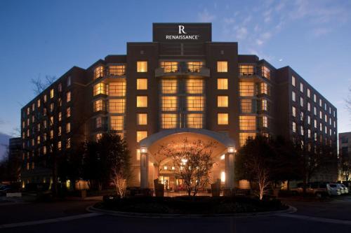 Renaissance Charlotte SouthPark Hotel