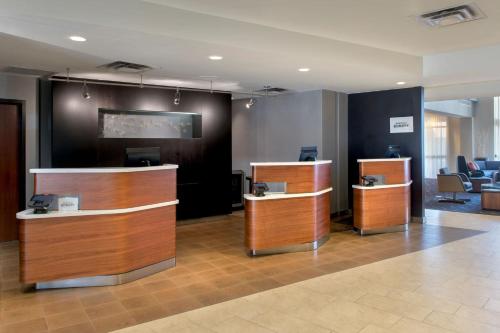 Photo - Courtyard by Marriott Basking Ridge