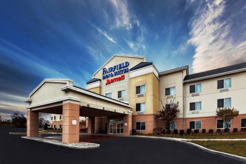 Fairfield Inn&Suites Toledo North - Hotel - Toledo