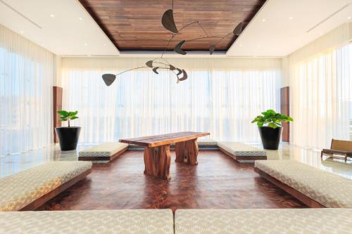 Lobby, Courtyard by Marriott Mazatlan Beach Resort in Mazatlán