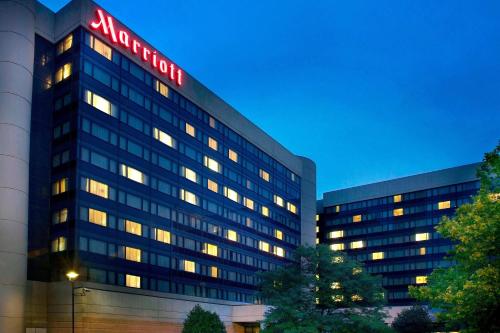 Newark Liberty International Airport Marriott