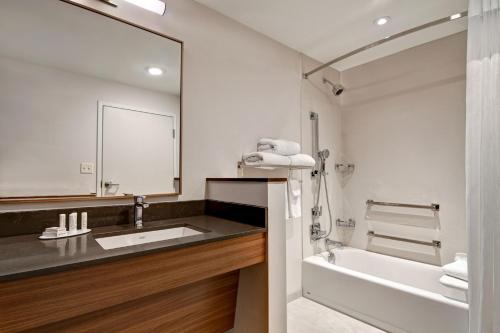 Fairfield Inn & Suites by Marriott Selinsgrove in Selinsgrove, USA